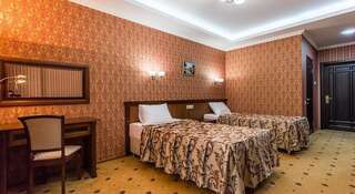 Гостиница Резиденс Парк-отель Горячий Ключ Стандартный номер с двумя кроватями размера «queen-size»-4
